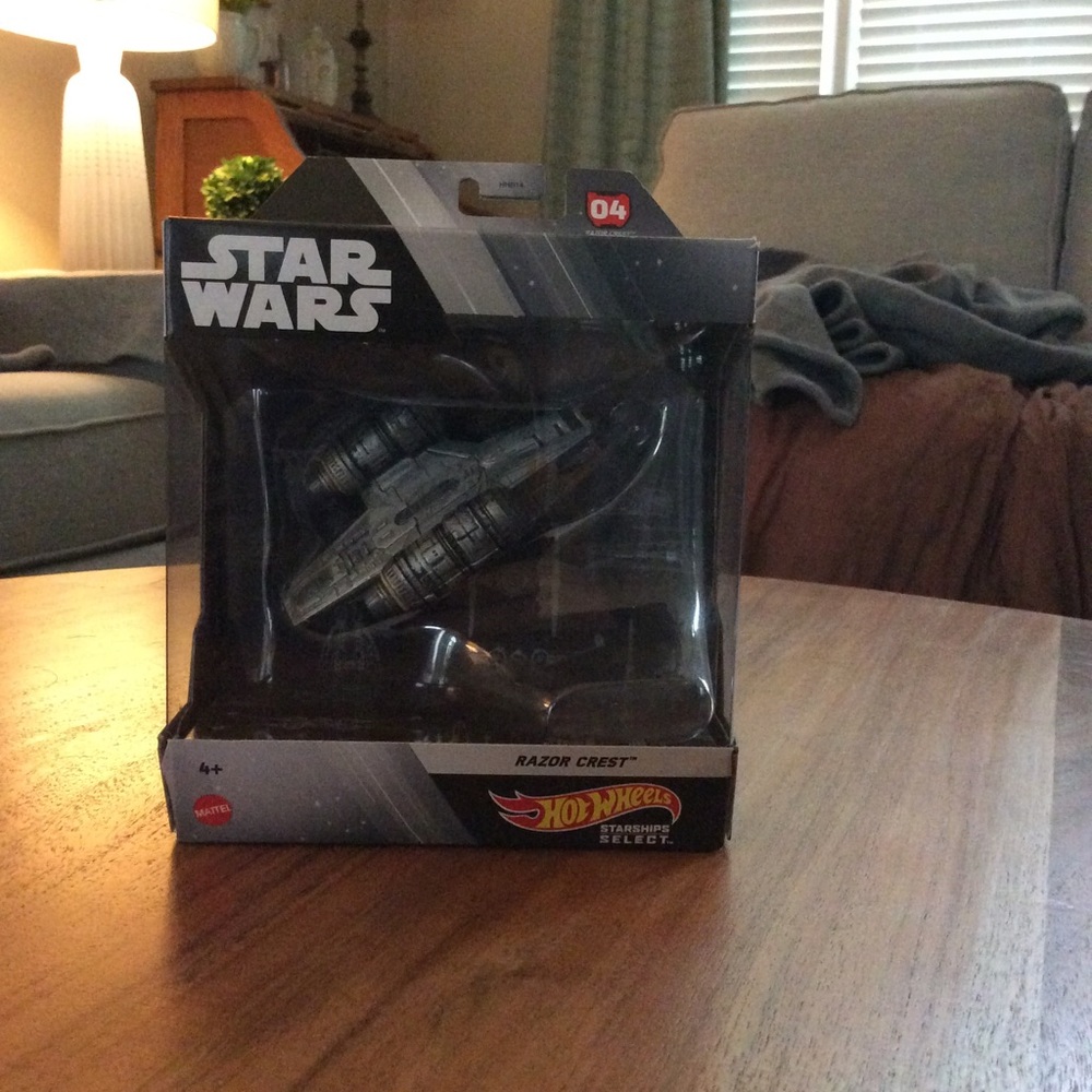 Star Wars Mandolorian Razor Crest - Picture 8 of 10